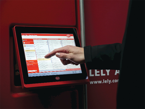 Mỗi con bò đeo một vòng cổ đặc biệt có chứa một con chip máy tính thu thập tất cả các loại dữ liệu về nó để quản lý tình trạng sức khoẻ, đặc biệt khi bò bị bệnh